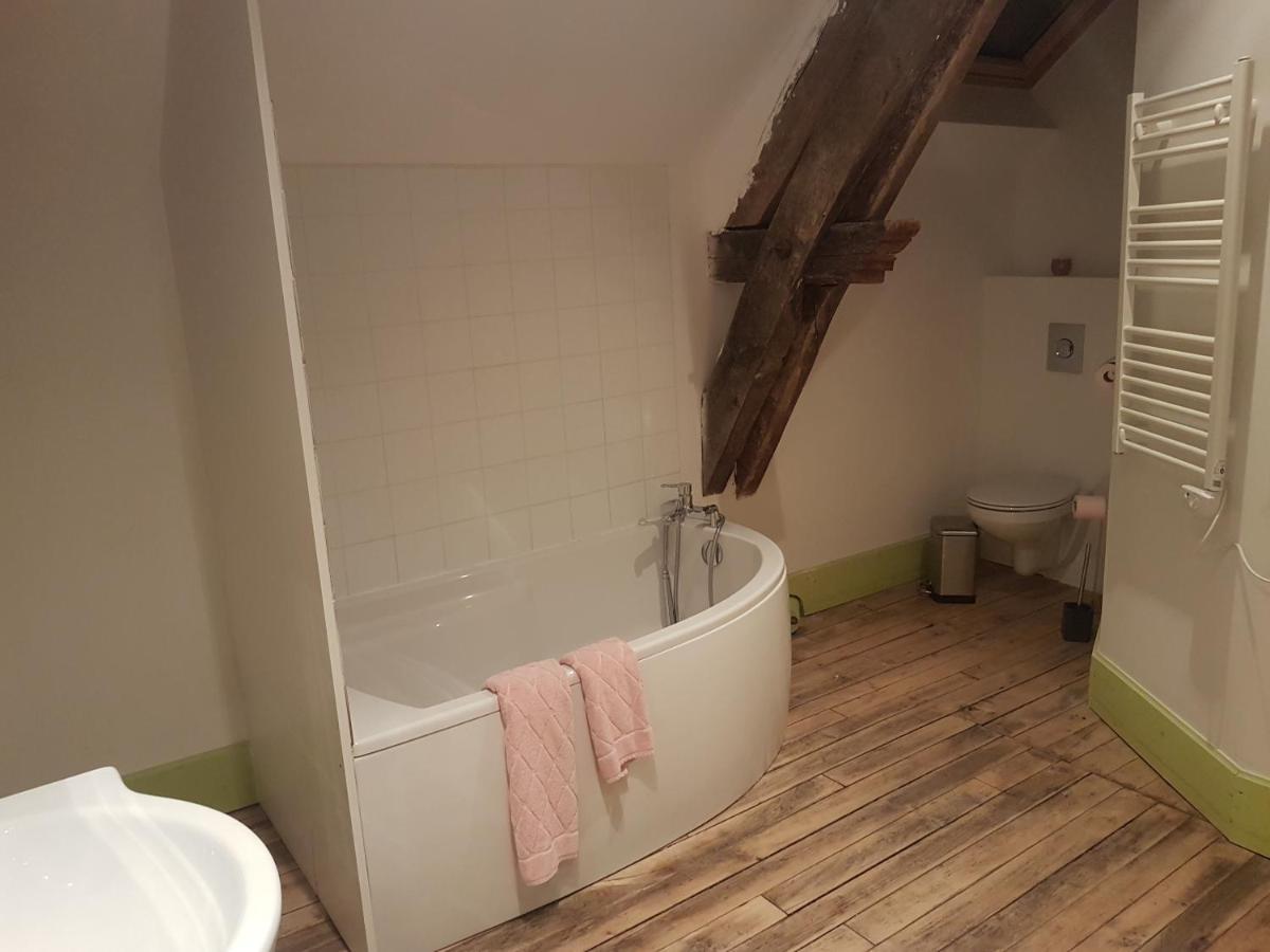 Estissac Le Betrot Bed & Breakfast エクステリア 写真