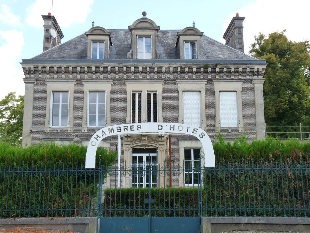 Estissac Le Betrot Bed & Breakfast エクステリア 写真