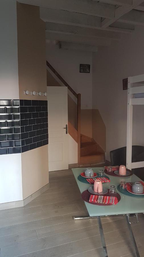 Estissac Le Betrot Bed & Breakfast エクステリア 写真